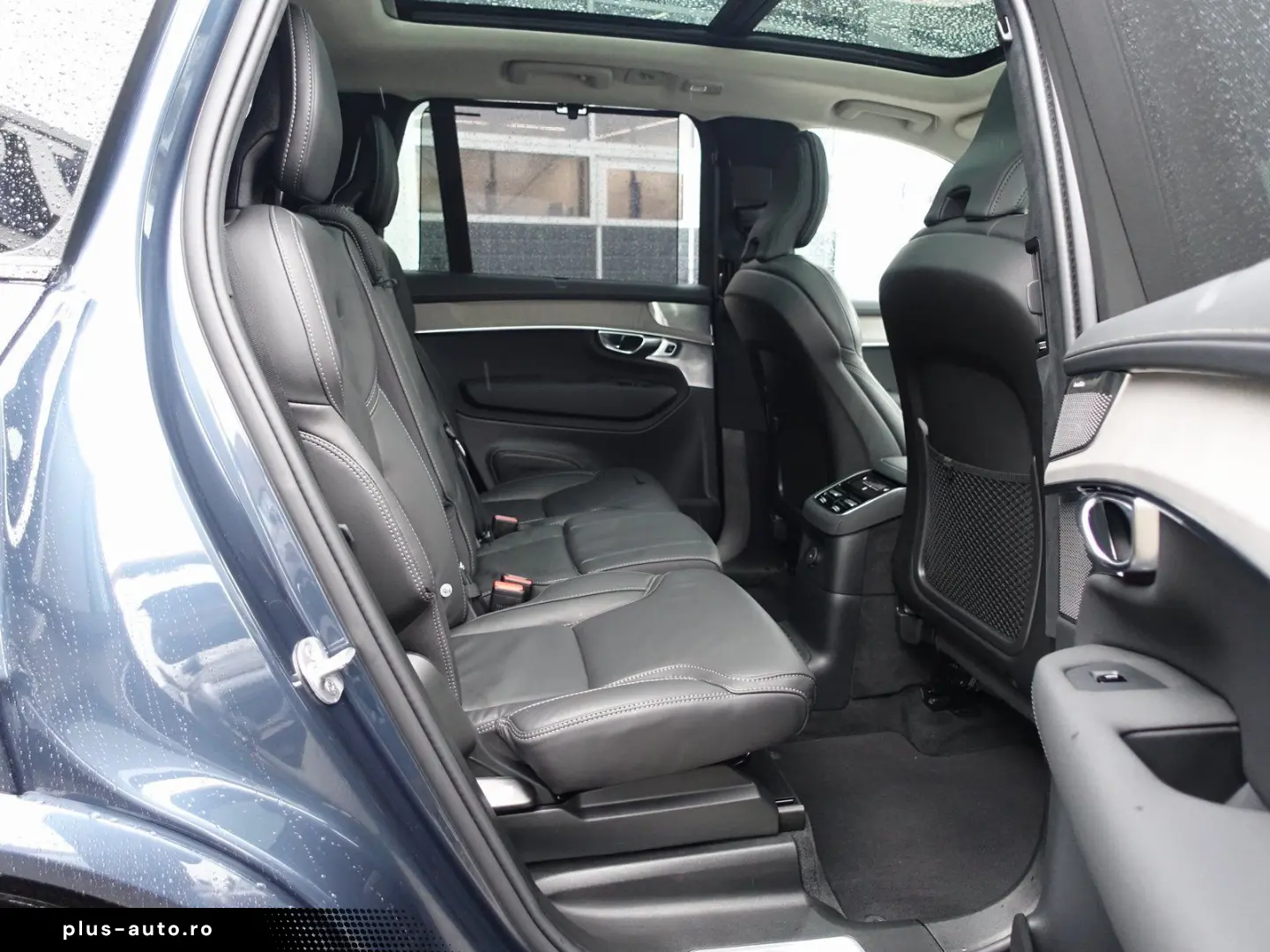 VOLVO XC90 Ultra Dark T8 AWD FourC B&W AHK Pano 360