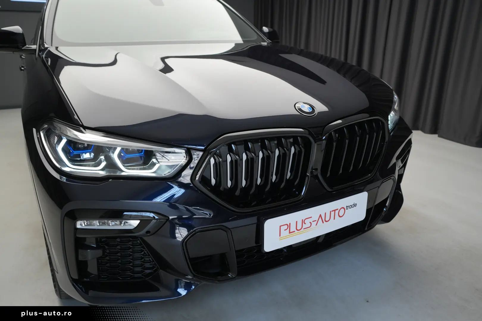 BMW X6 4.0i Pano H&K M Sport R21 Laser Carbon