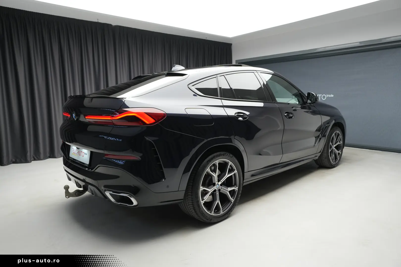 BMW X6 4.0i Pano H&K M Sport R21 Laser Carbon