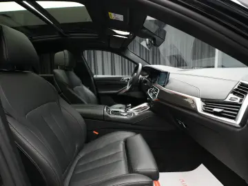 BMW X6 4.0i Pano H&K M Sport R21 Laser Carbon