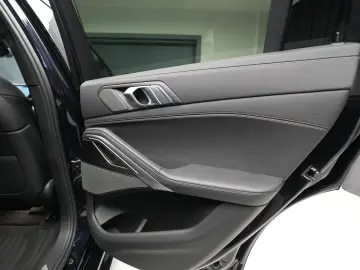 BMW X6 4.0i Pano H&K M Sport R21 Laser Carbon