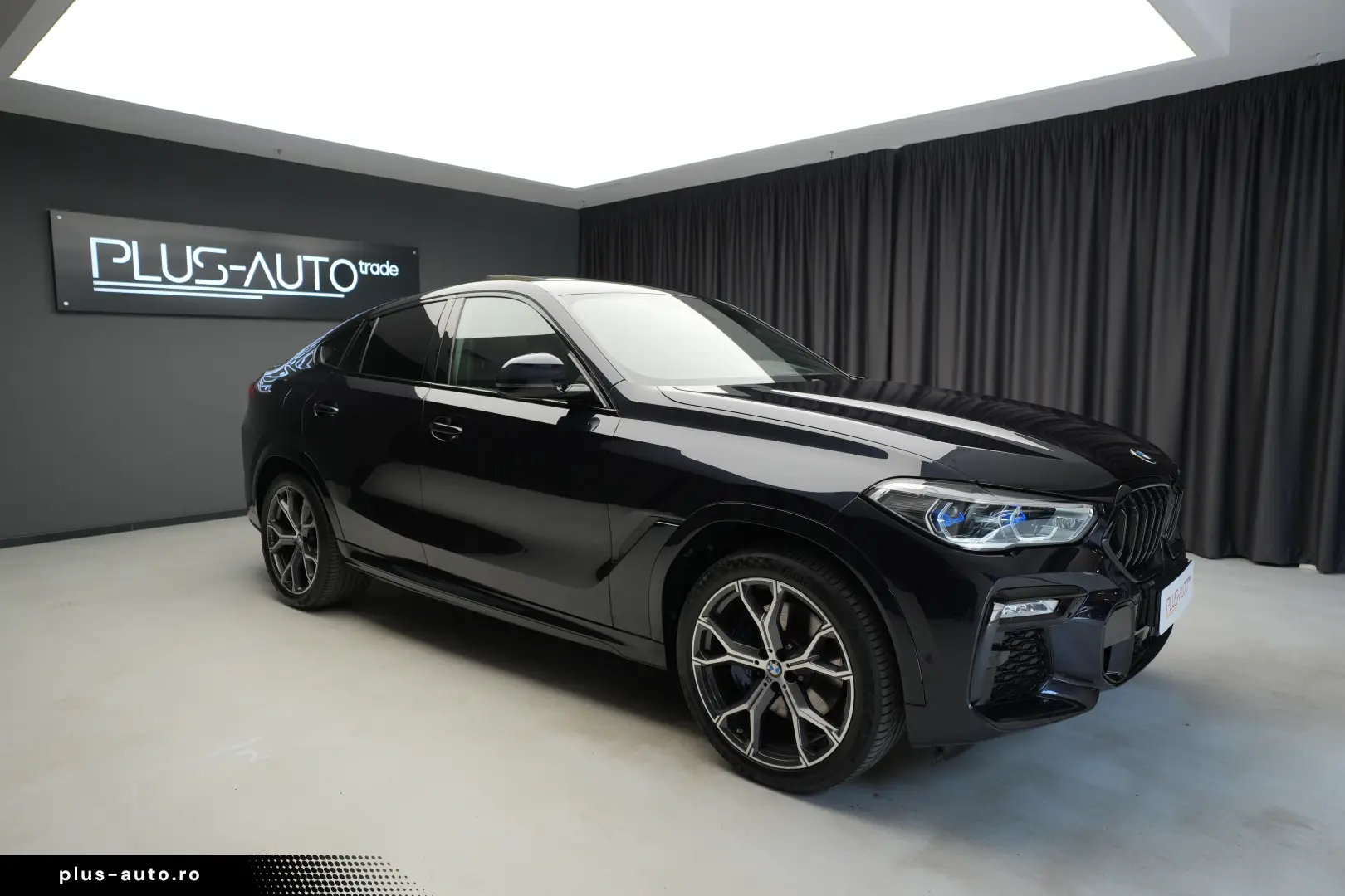 BMW X6 4.0i Pano H&K M Sport R21 Laser Carbon