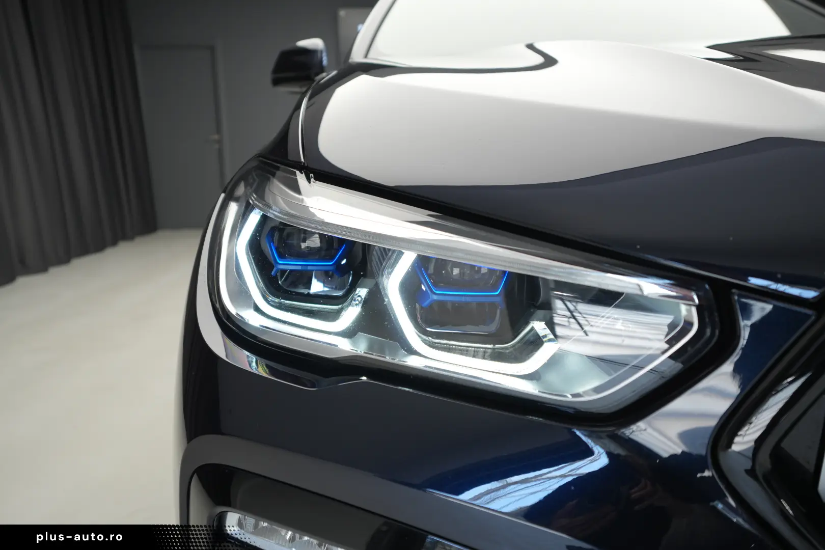 BMW X6 4.0i Pano H&K M Sport R21 Laser Carbon