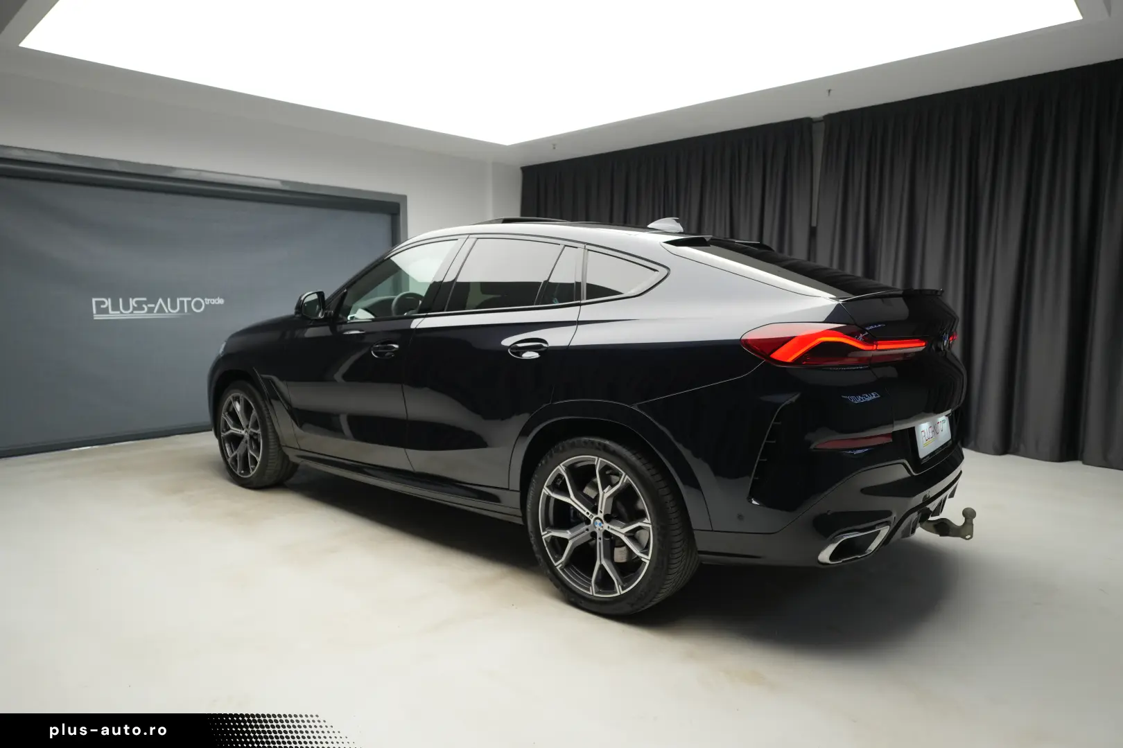 BMW X6 4.0i Pano H&K M Sport R21 Laser Carbon