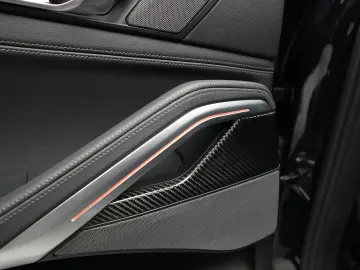 BMW X6 4.0i Pano H&K M Sport R21 Laser Carbon