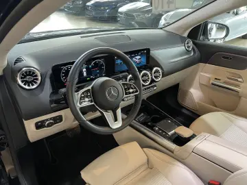 MERCEDES-BENZ EQA 250 Progressive Pano. SHZ PDC Navi&hellip;