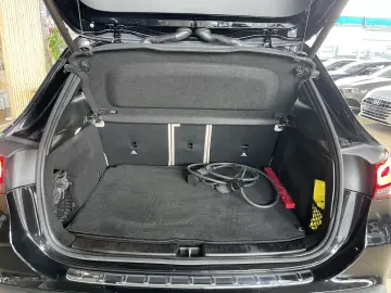 MERCEDES-BENZ EQA 250 Progressive Pano. SHZ PDC Navi&hellip;