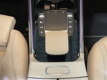 MERCEDES-BENZ EQA 250 Progressive Pano. SHZ PDC Navi&hellip;