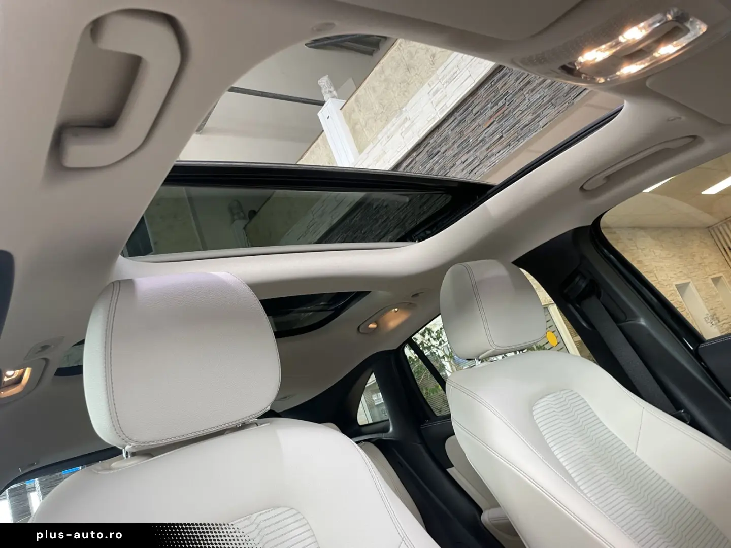 MERCEDES-BENZ EQA 250 Progressive Pano. SHZ PDC Navi&hellip;