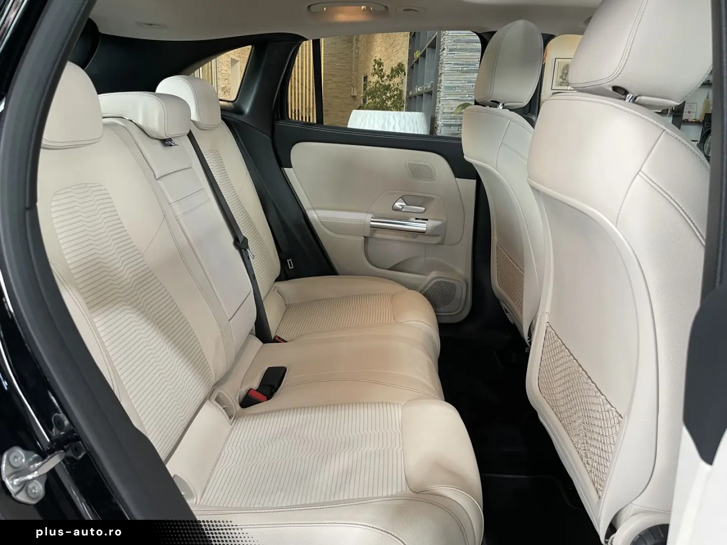 MERCEDES-BENZ EQA 250 Progressive Pano. SHZ PDC Navi&hellip;