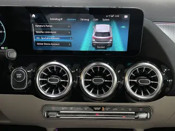 MERCEDES-BENZ EQA 250 Progressive Pano. SHZ PDC Navi&hellip;