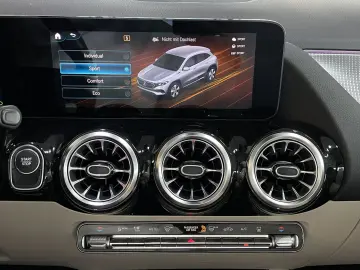 MERCEDES-BENZ EQA 250 Progressive Pano. SHZ PDC Navi&hellip;