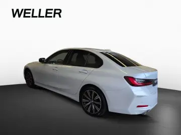 BMW 320i Limo LivePlus GSD AHK SpoSi Tempo DAB 18