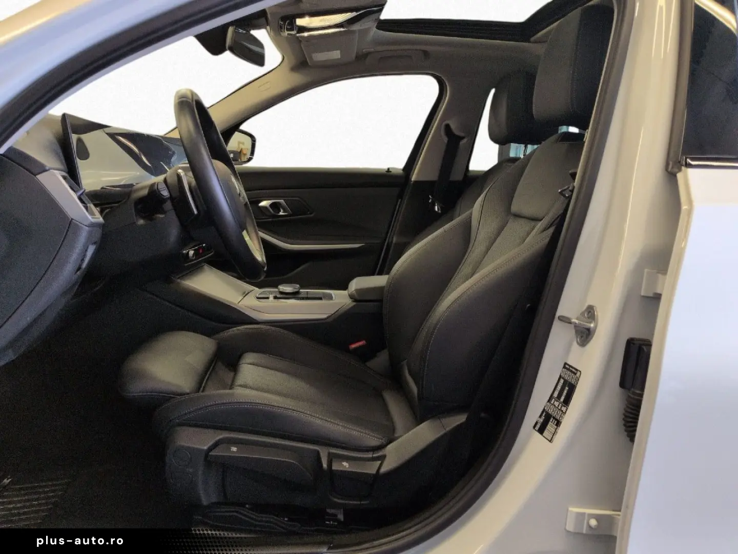 BMW 320i Limo LivePlus GSD AHK SpoSi Tempo DAB 18
