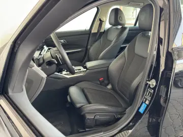 BMW 320iA Lim. Standh.LiveCock.ACC.LED.ParkAss.Keyl.