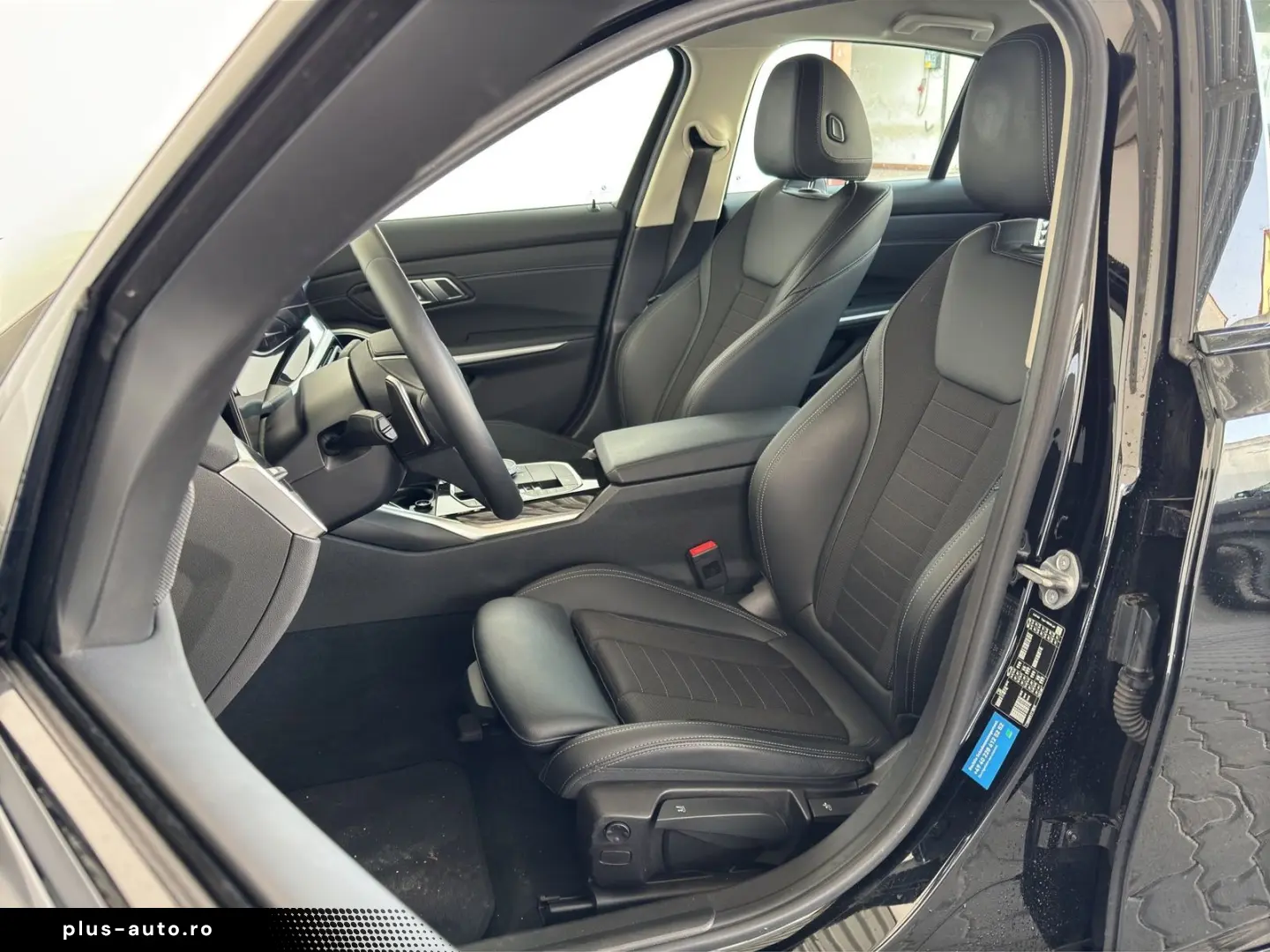 BMW 320iA Lim. Standh.LiveCock.ACC.LED.ParkAss.Keyl.