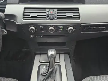 Bmw 520i E60 170 cai Automat Dublu