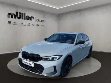 BMW 330i M SPORT LED GLASDACH HARMAN KARDON