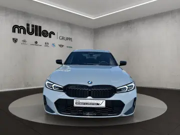 BMW 330i M SPORT LED GLASDACH HARMAN KARDON