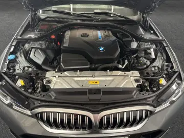 BMW 330e Aut.  AHK Sportpaket