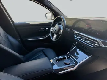BMW 330e Aut.  AHK Sportpaket