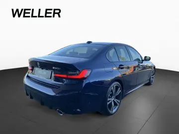 BMW 330i xDrive M Sport HUD Adap.LED SHz Mem. PA
