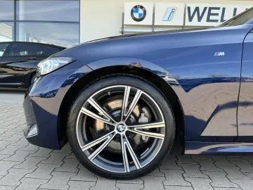 BMW 330i xDrive M Sport HUD Adap.LED SHz Mem. PA