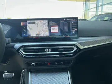 BMW 330i xDrive M Sport HUD Adap.LED SHz Mem. PA