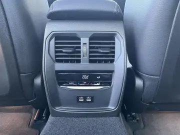 BMW 330i xDrive M Sport HUD Adap.LED SHz Mem. PA