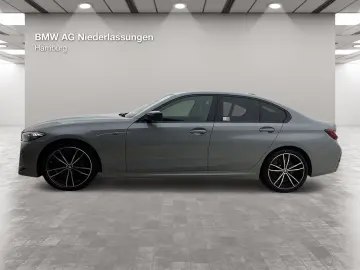 BMW 330i xDrive Limousine M Sport Standheizung HiFi