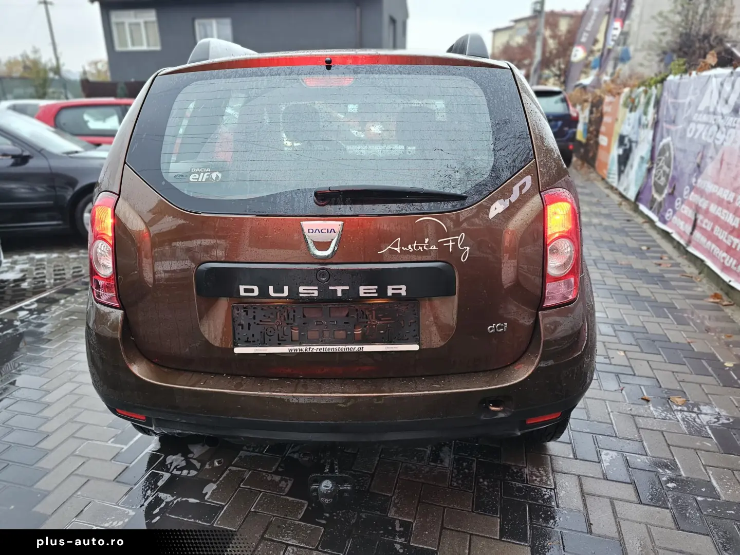 Dacia Duster 1.5 dci 4x4 2011 Tapiterie material Euro5