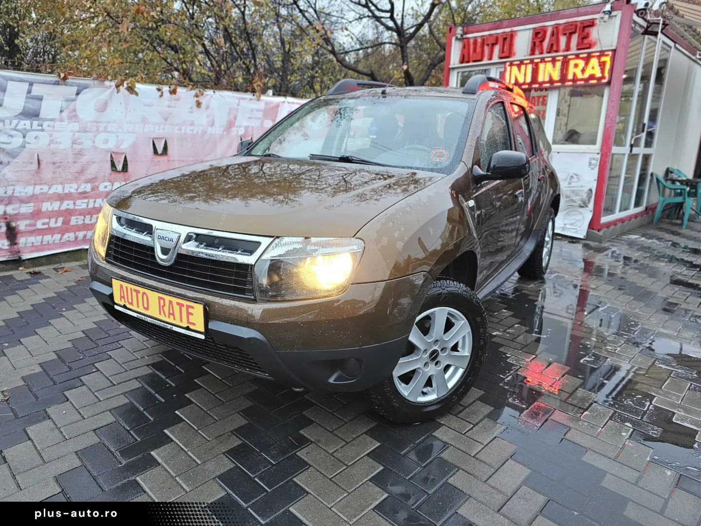 Dacia Duster 1.5 dci 4x4 2011 Tapiterie material Euro5