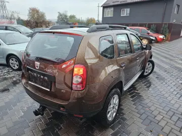 Dacia Duster 1.5 dci 4x4 2011 Tapiterie material Euro5
