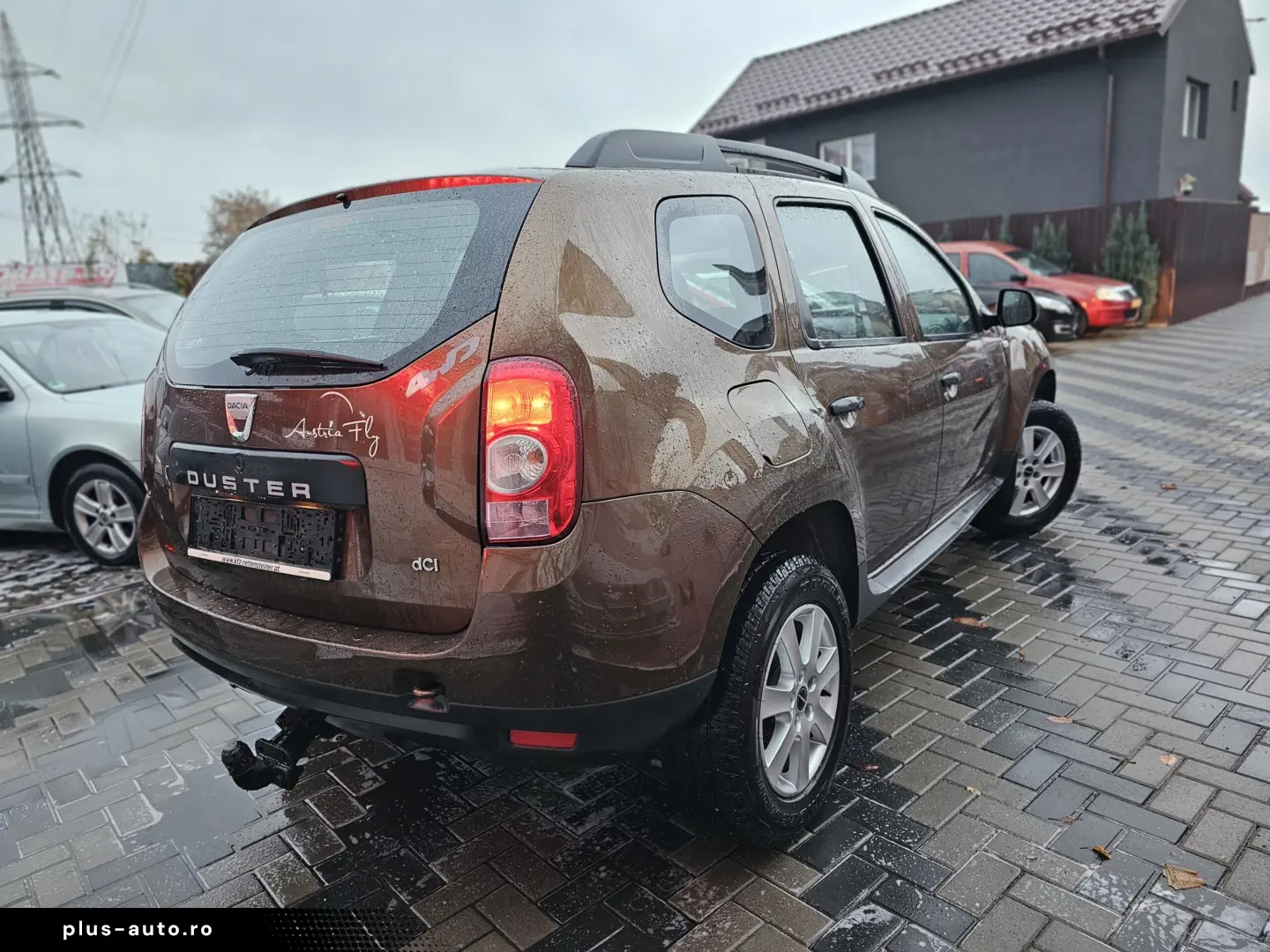 Dacia Duster 1.5 dci 4x4 2011 Tapiterie material Euro5