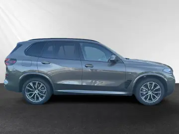 BMW X5 xDrive30d  Manhattan  M Sport AHK H K