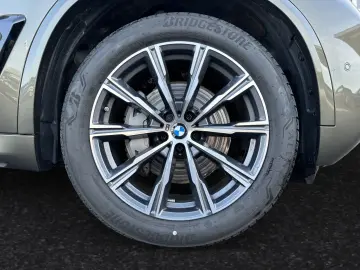 BMW X5 xDrive30d  Manhattan  M Sport AHK H K