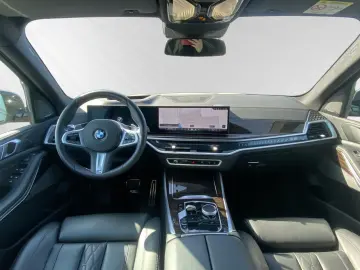 BMW X5 xDrive30d  Manhattan  M Sport AHK Pano
