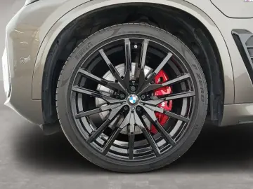 BMW X5 xDrive50e M Sport AHK Komfortsitze DAPr. Pano