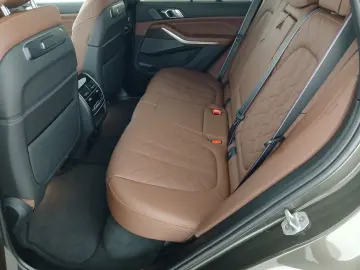 BMW X5 xDrive50e M Sport AHK Komfortsitze DAPr. Pano