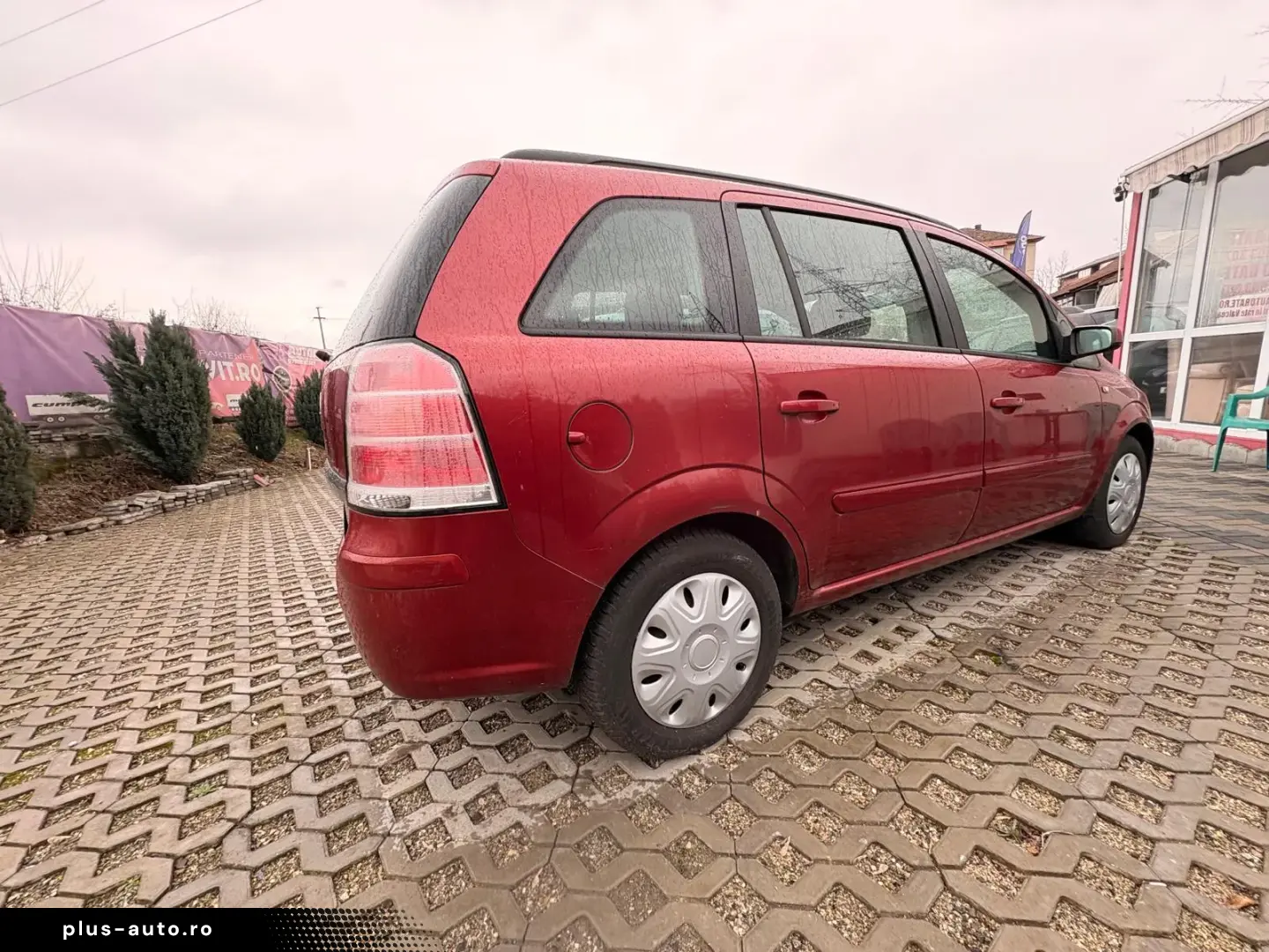 Opel Zafira 1.6 MPI 2010