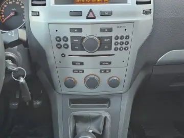 Opel Zafira 1.6 MPI 2010
