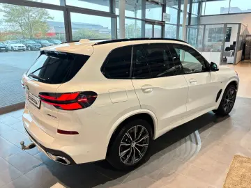 BMW X5 xDrive40d M Sportpaket Innovationsp. AHK RFT