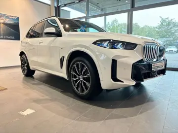 BMW X5 xDrive40d M Sportpaket Innovationsp. AHK RFT