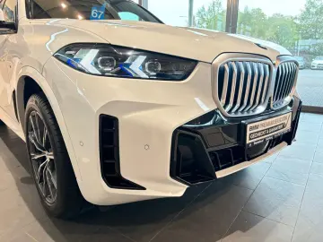 BMW X5 xDrive40d M Sportpaket Innovationsp. AHK RFT