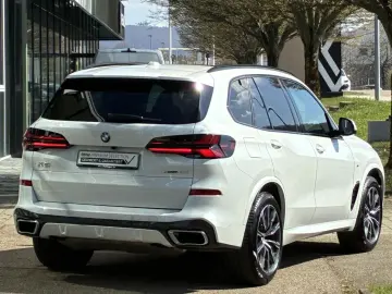 BMW X5 x40i M Sport Standh.Soft PanoD.SuView.H K.AHK