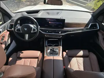 BMW X5 x40i M Sport Standh.Soft PanoD.SuView.H K.AHK