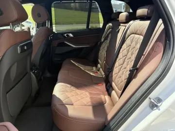BMW X5 x40i M Sport Standh.Soft PanoD.SuView.H K.AHK