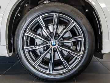 BMW X5 xDrive30d M Sport HUD 360 KAM RFK NAVI LED