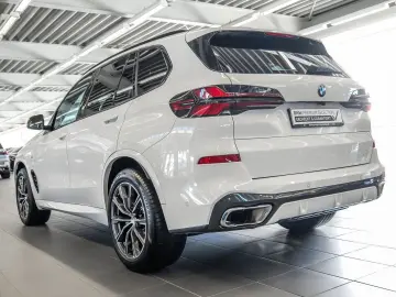 BMW X5 xDrive30d M Sport HUD 360 KAM RFK NAVI LED