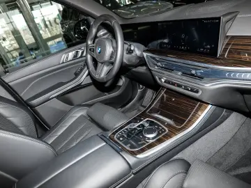 BMW X5 xDrive30d M Sport HUD 360 KAM RFK NAVI LED
